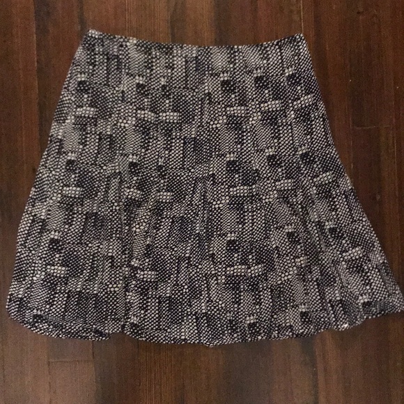 *EUC* Liz Clairborne / Crosshatch Printed Flounce Skirt / 10 - Picture 1 of 3